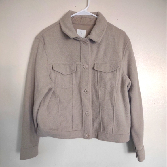 Joie Jackets & Blazers - Joie Women's Tan Soft Brushed Trucker Shacket Size L